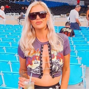 Windsor Charcoal Motorcycle Cropped T-Shirt Top with Chain Large